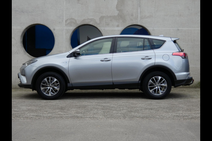 Toyota RAV4 2.5 Hybrid Dynamic | TREKHAAK | NAVIGATIE |