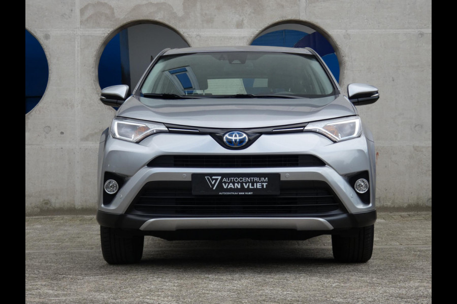 Toyota RAV4 2.5 Hybrid Dynamic | TREKHAAK | NAVIGATIE |