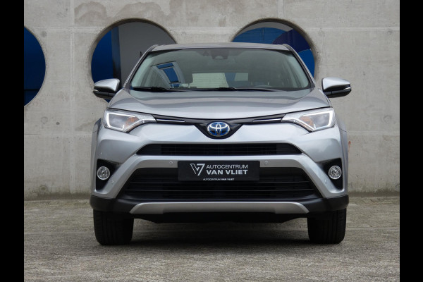 Toyota RAV4 2.5 Hybrid Dynamic | TREKHAAK | NAVIGATIE |