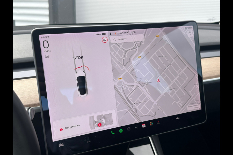 Tesla Model 3 Standard RWD Plus 60 kWh Autopilot