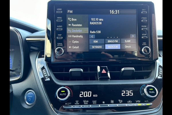 Toyota Corolla Touring Sports 1.8 Hybrid First Edition Navi Digitale Dash Rijklaarprijs!