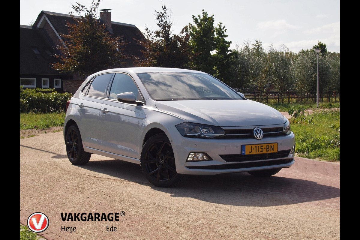 Volkswagen Polo 1.0 TSI Comfortline Business | Apple Carplay | Cruise Control | Parkeersensoren | 17 Inch | Navi | NL-Auto |