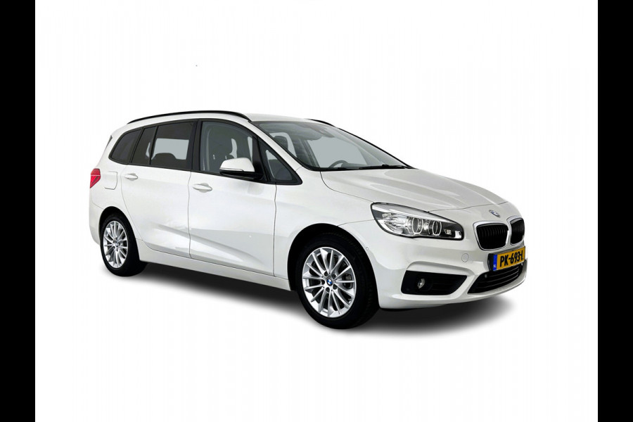 BMW 2 Serie Gran Tourer 218i Corporate Lease Executive Aut.*NAVI-FULLMAP | FULL-LED  | CAMERA | ECC | CRUISE | PARKING-PACK | TOWBAR |  COMFORT-SEATS | 17'' ALU*