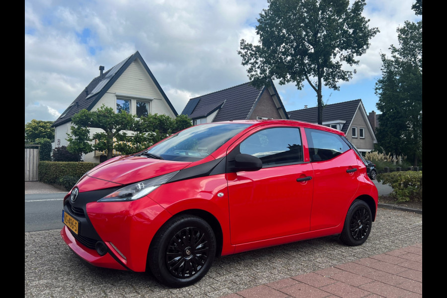 Toyota Aygo 1.0 VVT-i x-fun 1 e EIGENAAR BTW-AUTO.