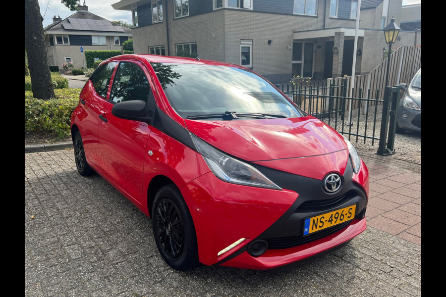 Toyota Aygo 1.0 VVT-i x-fun 1 e EIGENAAR BTW-AUTO.