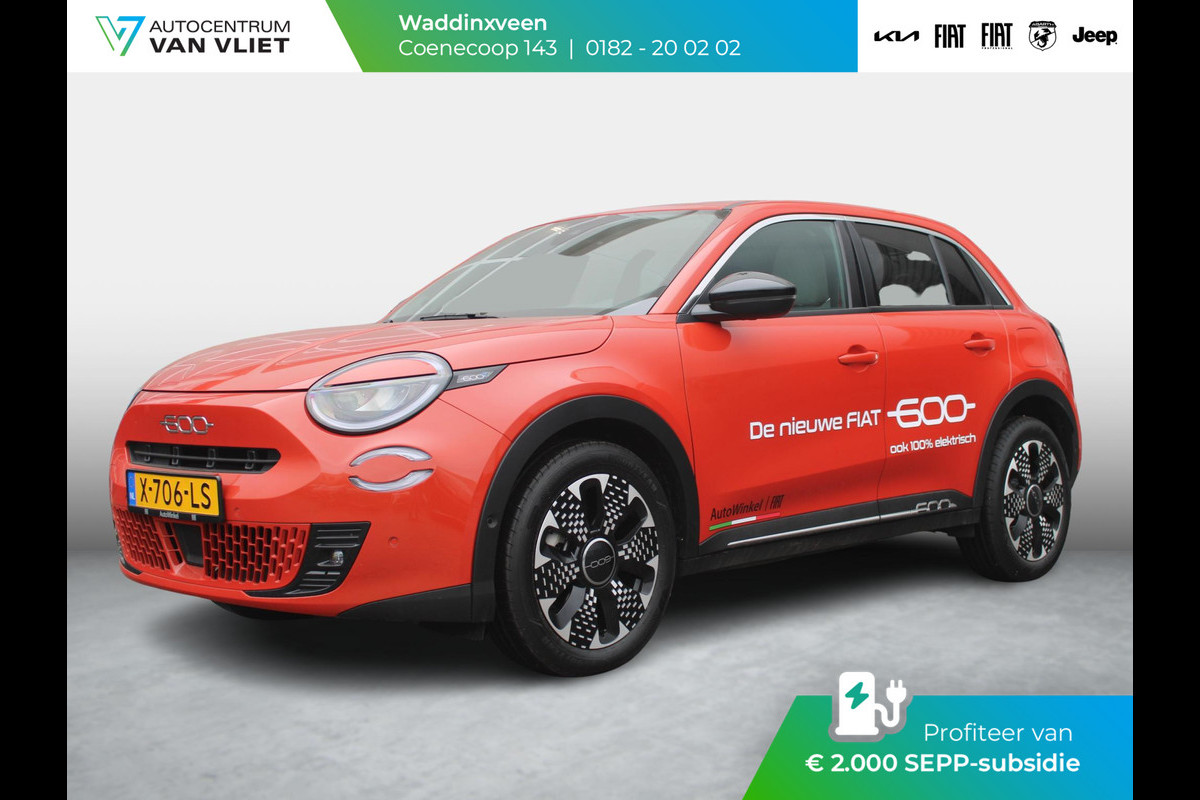 Fiat 600E La Prima 54 kWh | Carplay | Elek. Stoel | Stoelverwarming | Keyless | LED | Clima | Subsidie € 2.000,- *