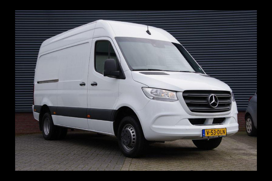 Mercedes-Benz Sprinter 519 3.0 CDI V6 L2H2 3.5T TREKHAAK, LEDER, DUBBEL LUCHT, CAMERA, NAVI, CRUISE, CLIMA