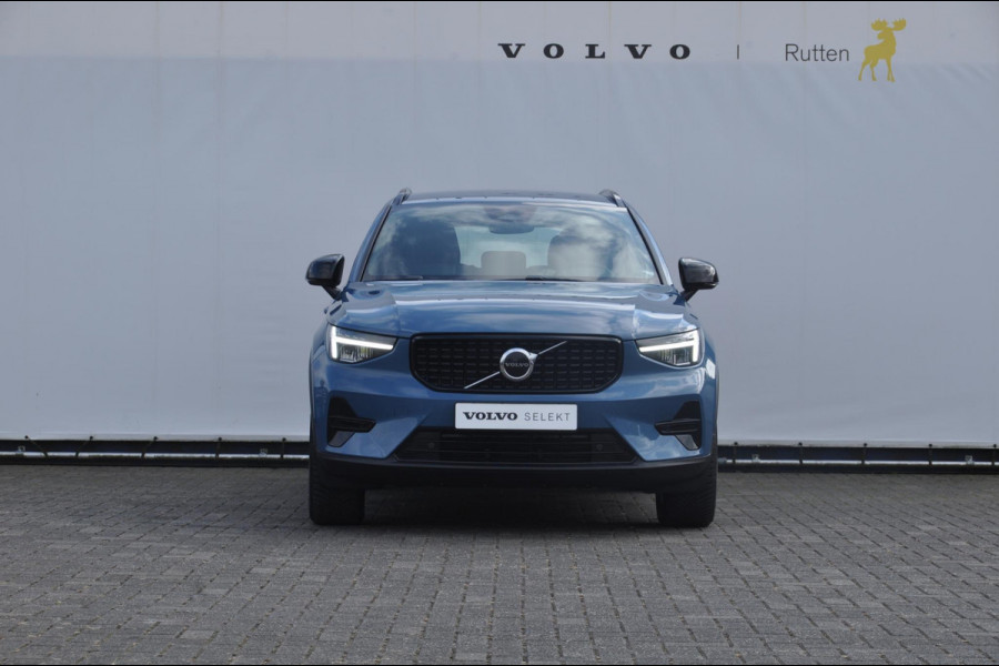 Volvo XC40 B4 211PK Automaat Plus Dark Google Infotainment / Trekhaak / Adaptieve Cruise Control / Blis / Harman Kardon Audio