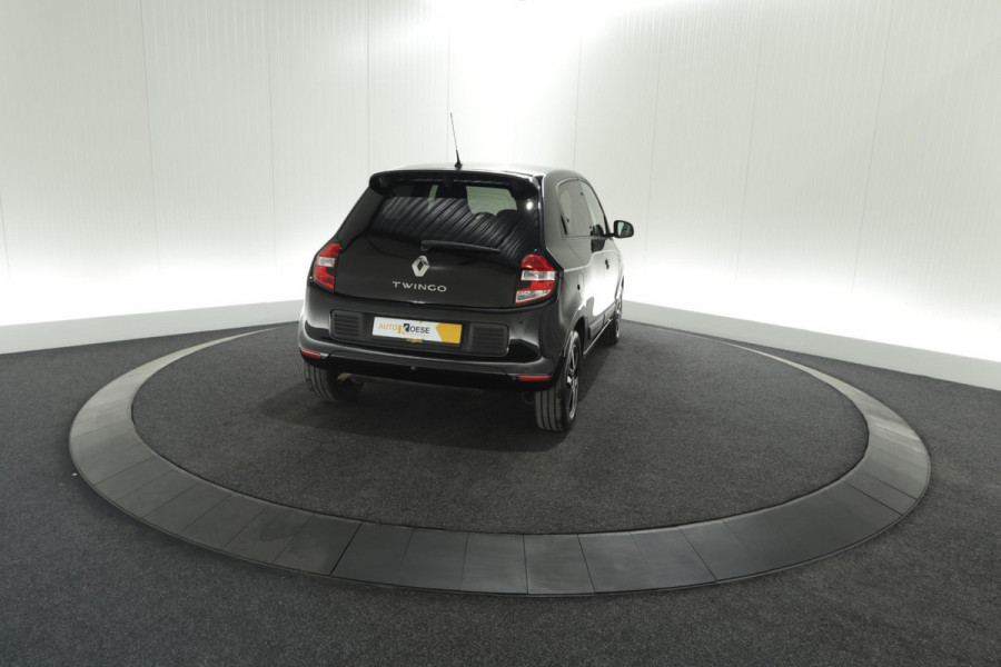 Renault Twingo 1.0 SCe Limited | Parkeersensoren | Airco | 15 Inch Lichtmetalen Velgen | 100% Dealer Onderhouden