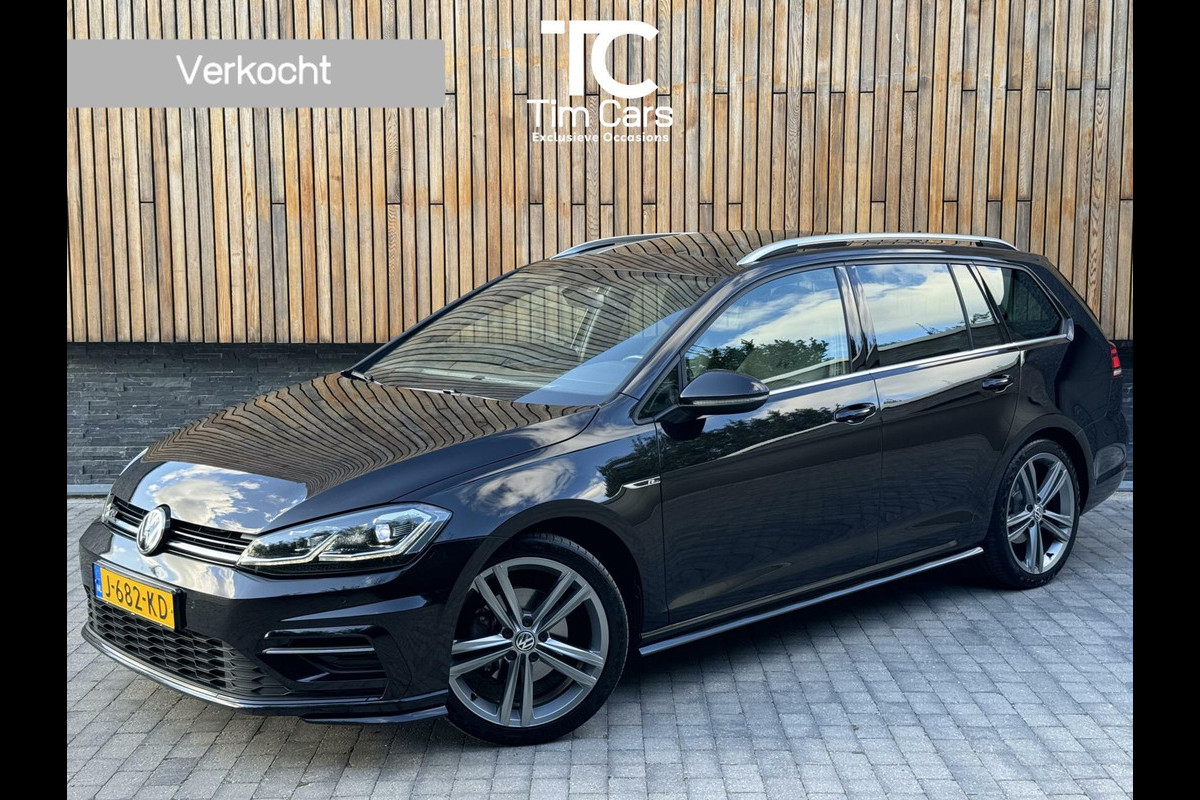 Volkswagen Golf 1.5 TSI Highline Business R DSG | Panoramadak | Achteruitrijcamera | Trekhaak afneembaar | LED verlichting adaptief | Adaptieve