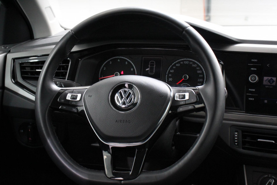 Volkswagen Polo 1.0 MPI Comfortline | Navigatie | Apple Carplay/Android Auto | Lichtmetalen velgen | Cruise Control