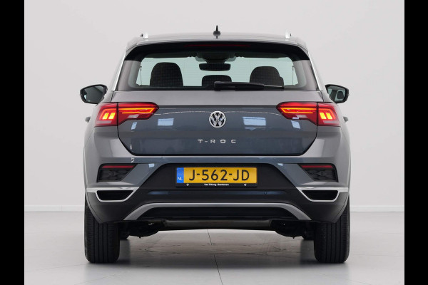 Volkswagen T-Roc 1.0 TSI 115pk Style Navigatie Pdc Clima Acc 132