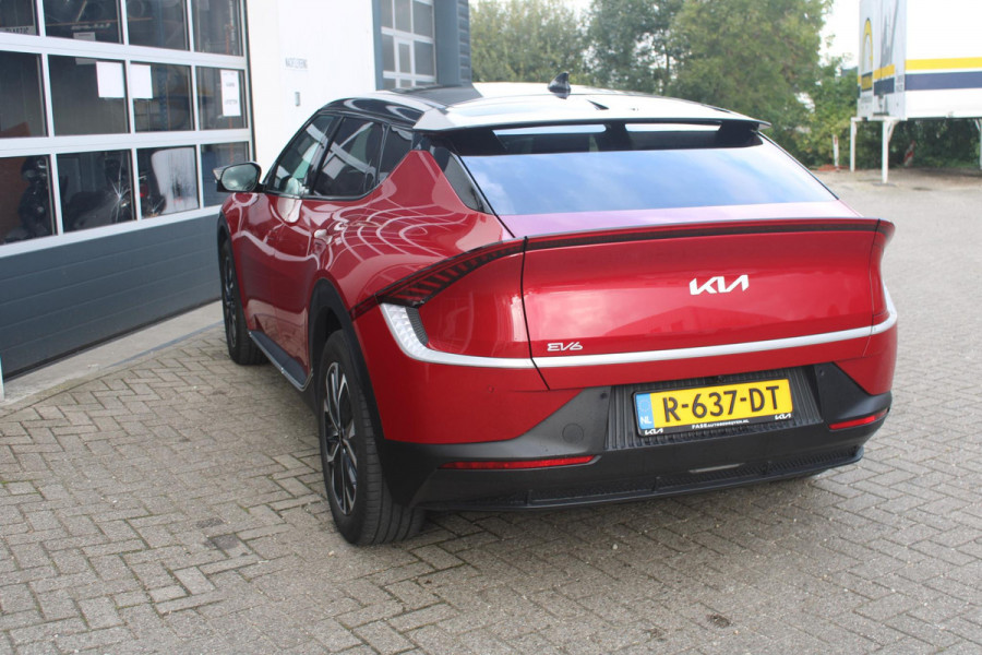 Kia Ev6 Air 58 kWh | Navi | Adaptive Cruise | Stoel- & Stuurverwarming | Camera | Apple Carplay | *Sepp Subsidie € 2.000,-