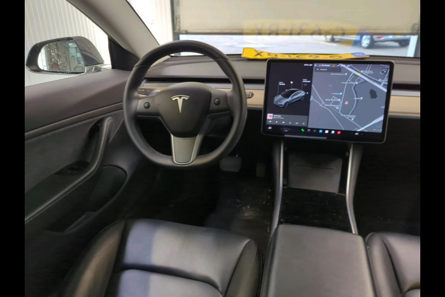 Tesla Model 3 Standard RWD Plus 60 kWh Autopilot Panoramadak Leder Navi