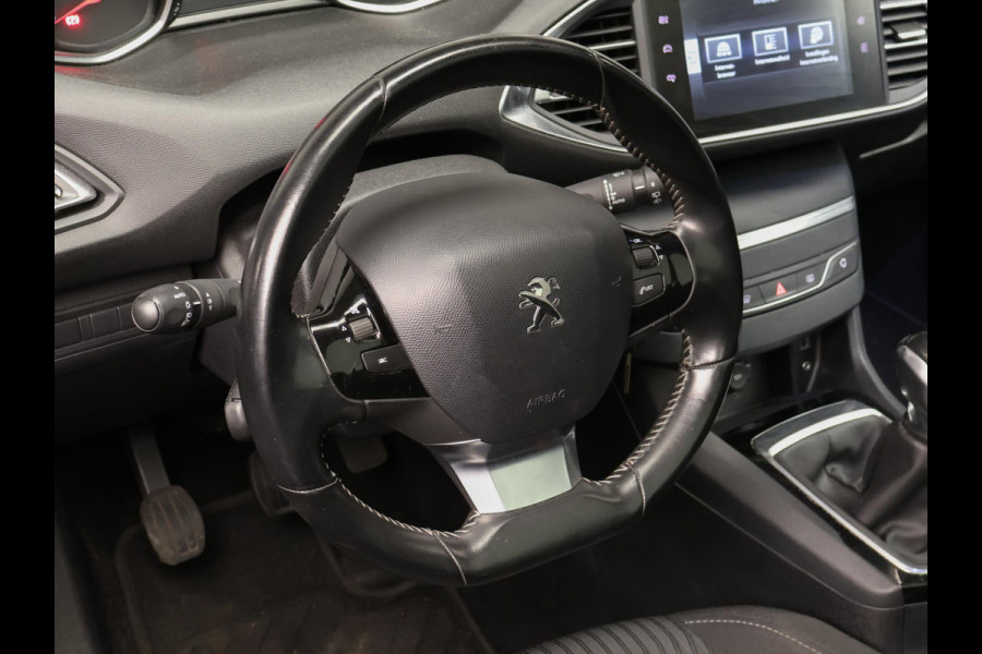 Peugeot 308 1.2 PureTech Sport (PANORAMADAK,NAVI,LED,CRUISE,CLIMATE,ELECTRISCHE PAKKET,LM VELGEN,SPORTSTOELEN,GETINT,NETTESTAAT)