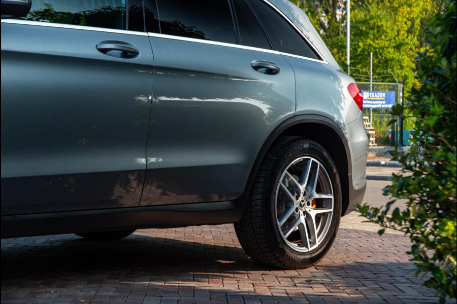 Mercedes-Benz GLC 250 d 4MATIC Ambition AMG Panoramadak Navigatie Camera Trekhaak