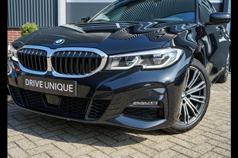 BMW 3 Serie Touring 320d High Executive, M-pakket, Adaptief onderstel, Achteruitrij camera, Adaptieve Cruisecontrol, Apple Carplay