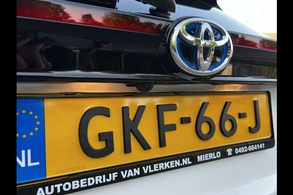 Toyota Yaris Cross 1.5 Hybrid AWD Dynamic PANORAMADAK