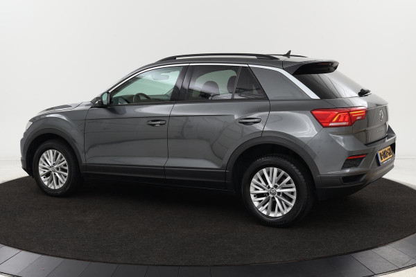 Volkswagen T-Roc 1.0 TSI | Stoelverwarming | Carplay | PDC | Climate control | Navigatie | Cruise control