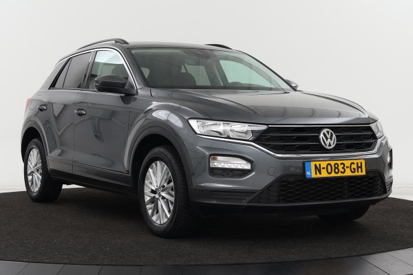 Volkswagen T-Roc 1.0 TSI | Stoelverwarming | Carplay | PDC | Climate control | Navigatie | Cruise control