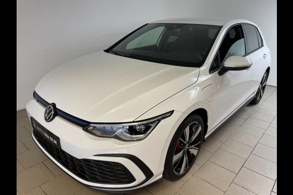 Volkswagen Golf 1.4 eHybrid GTE AIRCO NAVI CRUISE BLUETOOTH APPLE CARPLAY GROOT SCHERM ELEK RAMEN NIEUWSTAAT