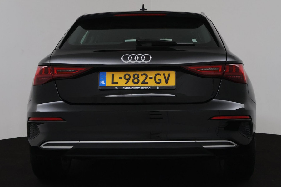 Audi A3 Sportback 30 TFSI Business edition Automaat (VIRTUAL, NAVIGATIE, CRUISE, LED, PDC, NL-AUTO, GOED ONDERHOUDEN)