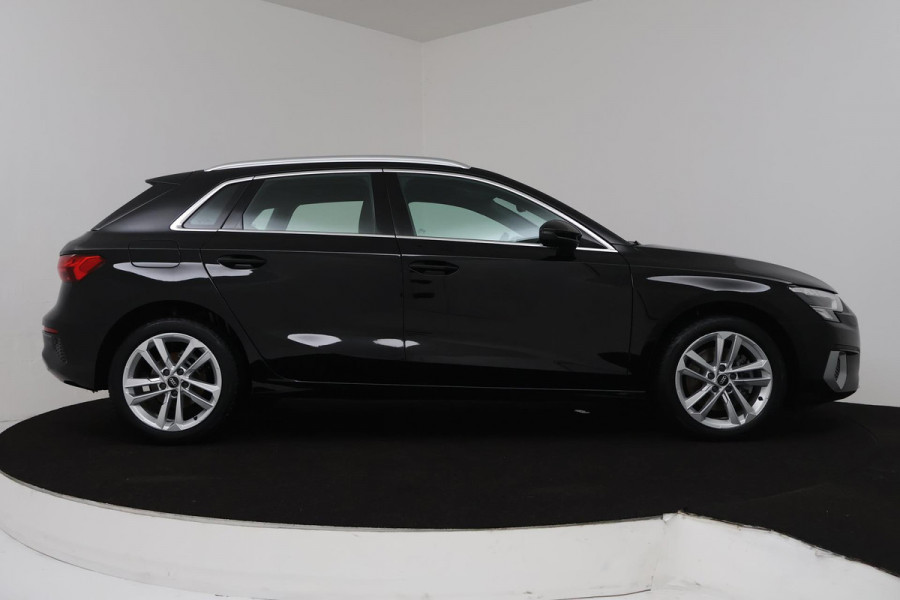 Audi A3 Sportback 30 TFSI Business edition Automaat (VIRTUAL, NAVIGATIE, CRUISE, LED, PDC, NL-AUTO, GOED ONDERHOUDEN)