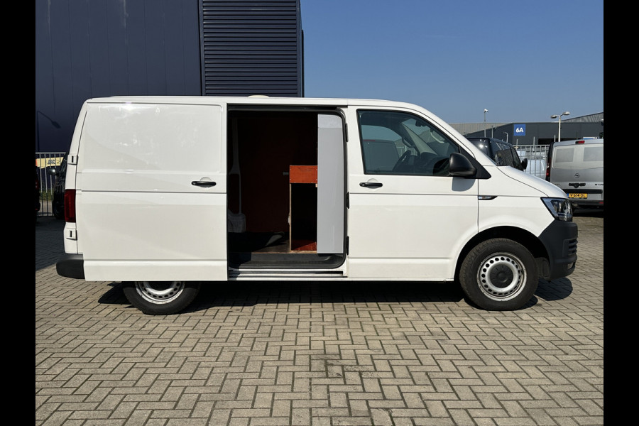 Volkswagen Transporter 2.0 TDI 150PK EURO6 L1H1 Automaat/navi/trekhaak