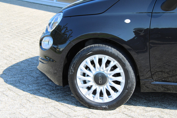 Fiat 500 1.0 Hybrid Dolcevita | Climate Control | Parkeersensoren | Apple/Android Carplay | Cruise control