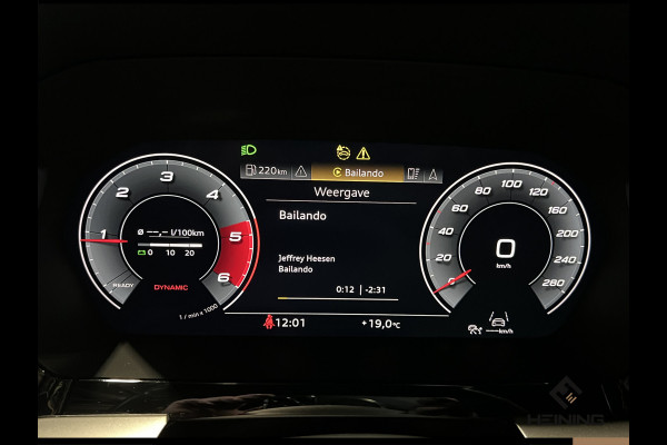 Audi A3 Sportback 30 TDI S edition Navi. Apple carplay. Virtual dash. Trekhaak