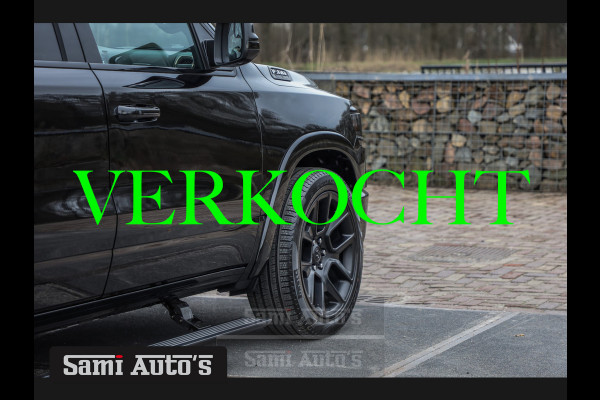 Dodge Ram 1500 LONGHORN BLACK OPS | ALL-IN PRIJS | HUD & VIRTUAL | PRIJS MET LPG + HEAD UP ADG + DEKSEL + PANORAMADAK GWJ + LUCHTVERING SE CREW CAB | DUBBELE CABINE | 5,7L V8 HEMI 402 PK 4X4 | 5 PERSOONS | GRIJSKENTEKEN | VOORRAAD NR 2184 - 4966