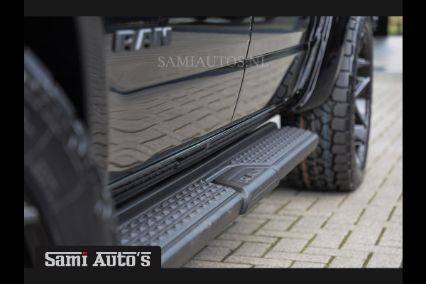 Dodge Ram 1500 ALL-IN PRIJS | HULK BLACK OPS | LPG | COVER | GROOTSCHERM 12" INCH | LARAMIE | 5 PERSOONS | ZWART | HEMI 5.7 V8 4x4 CREWCAB 5'7 | GRIJSKENTEKEN | DUBBELE CABINE | VOORRAAD NR 2169 -  8823