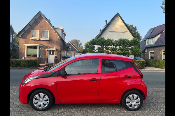 Toyota Aygo 1.0 VVT-i x-fun Exclusive NL-AUTO-NAP.