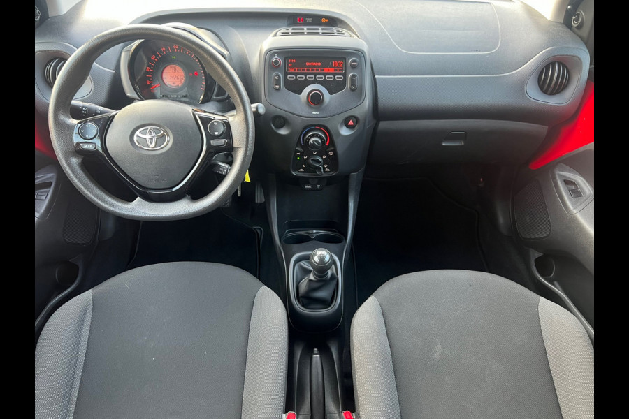 Toyota Aygo 1.0 VVT-i x-fun Exclusive NL-AUTO-NAP.