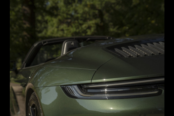 Porsche 911 Cabrio 992 Carrera 4 GTS | PTS Oak Green | SportDesign | Full Xpell PPF | 1e eigenaar