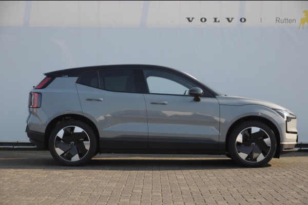 Volvo EX30 €44.595 fiscaal (SEPP) Automaat Ext. Range Plus SEPP-Subsidie €2.995 mogelijk / Adaptieve cruise control / BLIS / Parkeersensoren met camera / Elektrische achterklep / 19" velgen / getint glas / Stoel en stuurwielverwarming / Google infotainment / Keyless entry