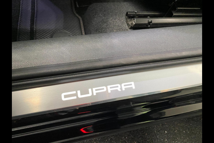 CUPRA Formentor 1.5 TSI Business Edition DSG CARPLAY 150 PK *DEMO AUTO* NIEUW!!