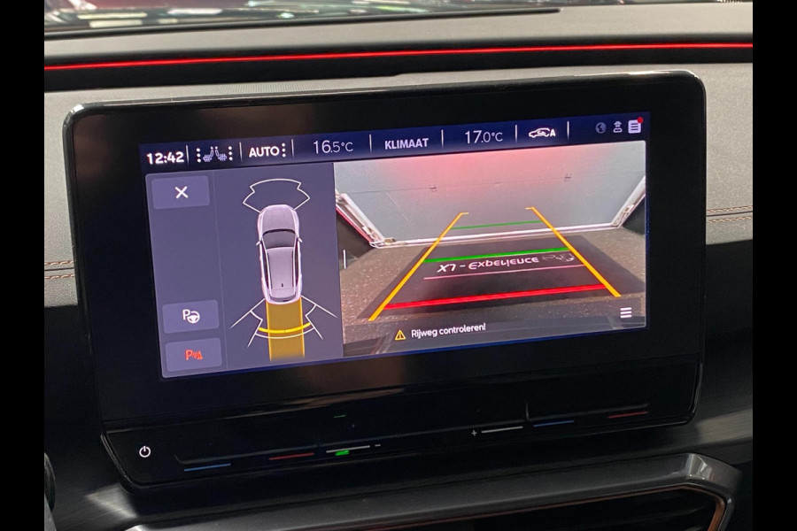 CUPRA Formentor 1.5 TSI Business Edition DSG CARPLAY 150 PK *DEMO AUTO* NIEUW!!