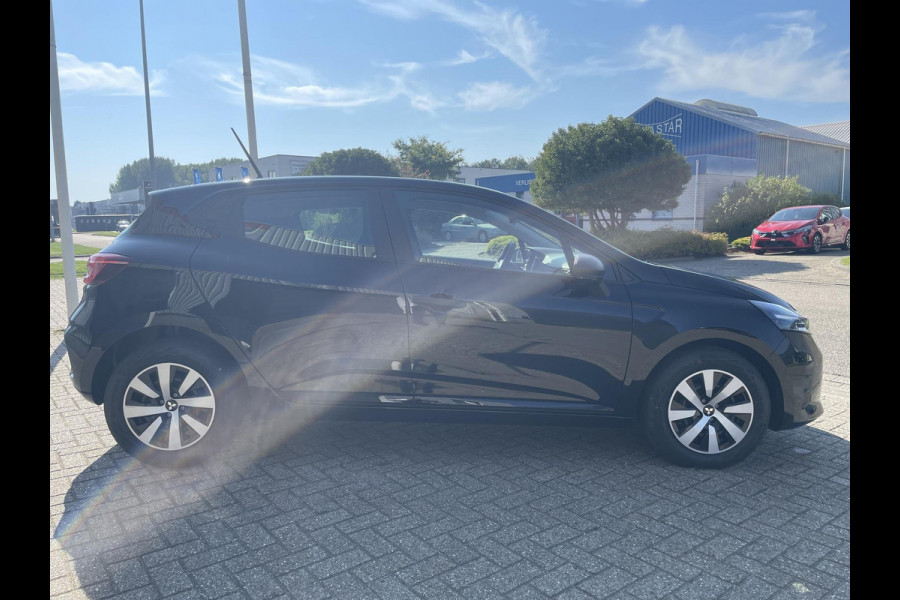 Mitsubishi Colt 1.0 MT Pure Van € 23.095,- voor € 22.430,-