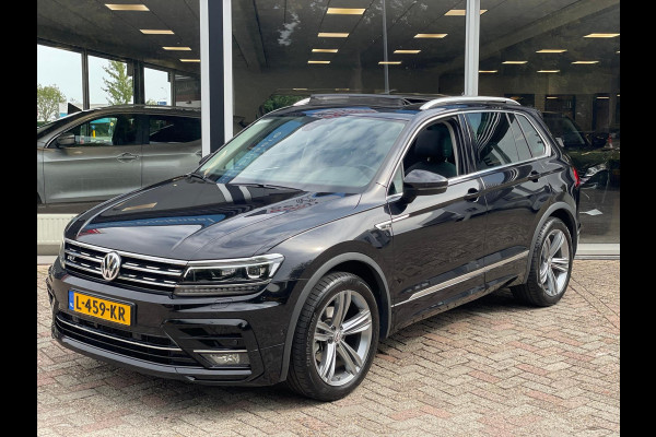 Volkswagen Tiguan 1.5 TSI ACT 150 R-Line Afn. Trekhaak / Pano / LED Plus / Elektr A klep / Adapt cruise