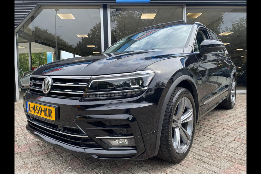 Volkswagen Tiguan 1.5 TSI ACT 150 R-Line Afn. Trekhaak / Pano / LED Plus / Elektr A klep / Adapt cruise