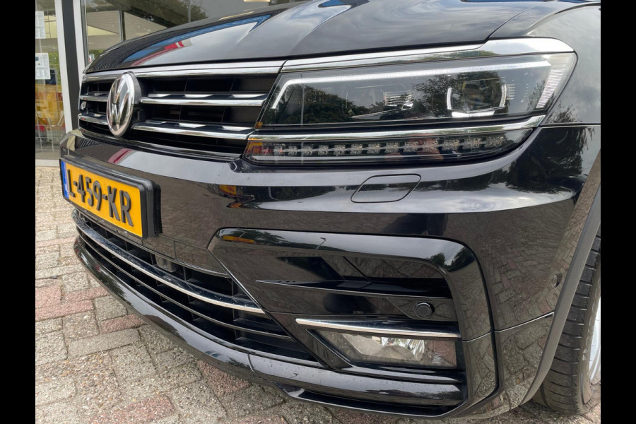 Volkswagen Tiguan 1.5 TSI ACT 150 R-Line Afn. Trekhaak / Pano / LED Plus / Elektr A klep / Adapt cruise