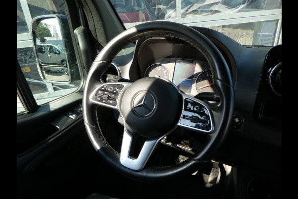 Mercedes-Benz Sprinter 319cdi L2H2, Automaat, Camera, Navi, LED, Xenon, 3-Zits, Trekhaak,