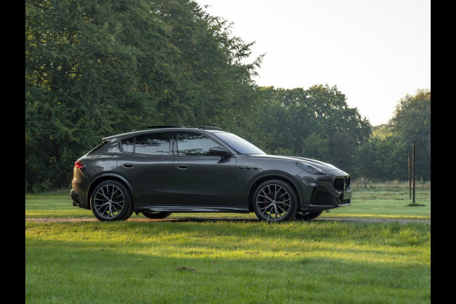 Maserati Grecale 3.0 V6 Trofeo 530pk | 1e eig | Carbon Pack | Pano-dak | Sonus Faber | NL-auto