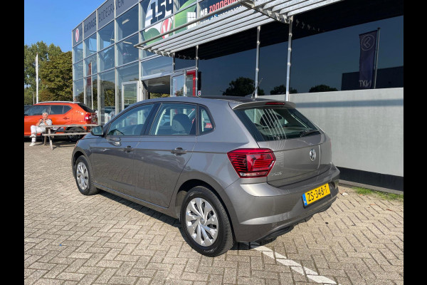 Volkswagen Polo 1.0 TSI Comfortline Connected Series / carplay