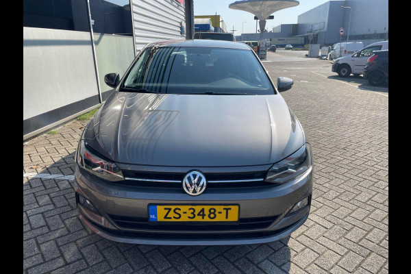 Volkswagen Polo 1.0 TSI Comfortline Connected Series / carplay