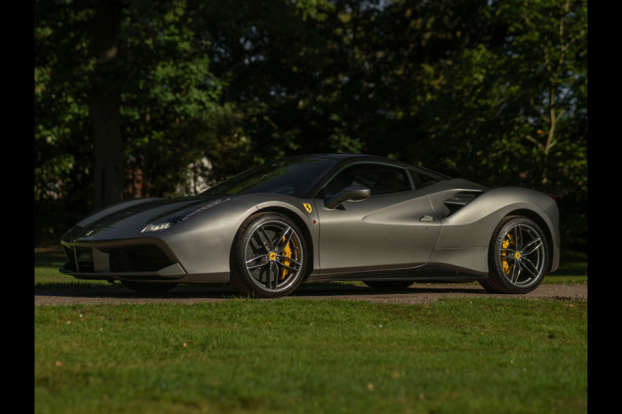 Ferrari 488 GTB | Atelier Car | Veel carbon! | Grigio Ferro | NL-auto | Historical color