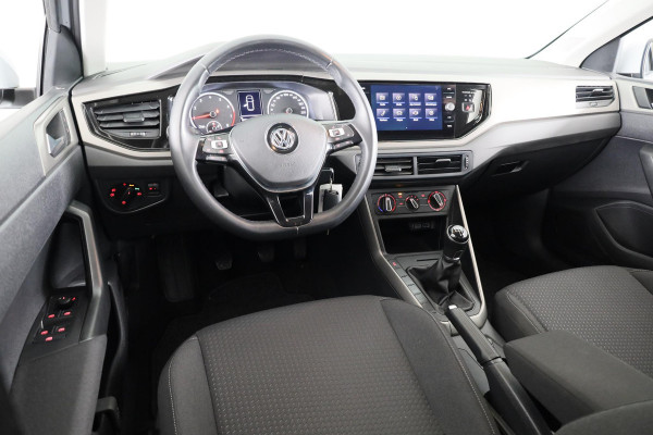 Volkswagen Polo 1.0 TSI Comfortline 95 pk | Navigatie via App | Trekhaak | Adaptieve cruise control | Airco | Apple Carplay/Android Auto |