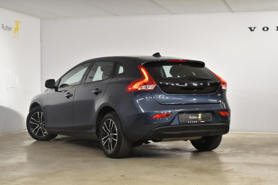 Volvo V40 T2 122PK Nordic+ / Sensus navigatie / Cruise Control / Park assist achter / Stoelverwarming /