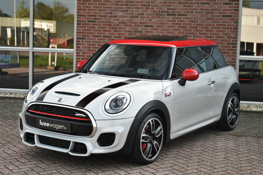 MINI Mini 2.0 John Cooper Works 231pk Pano H/K HUD JCW-zetels